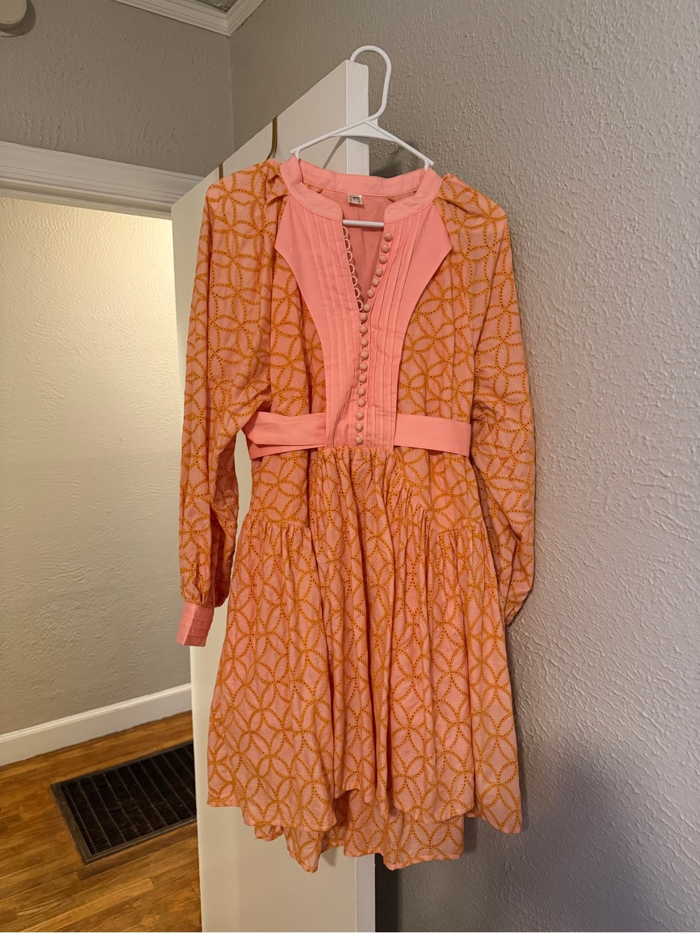 Women's Coral Pink Patterned Long-Sleeve Dress
